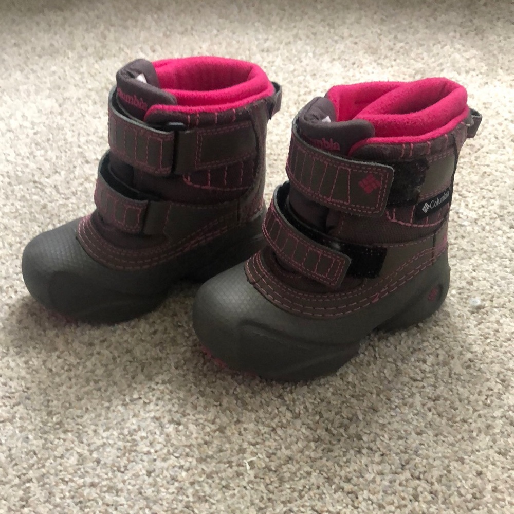 Like New Columbia Toddler Snow Boots